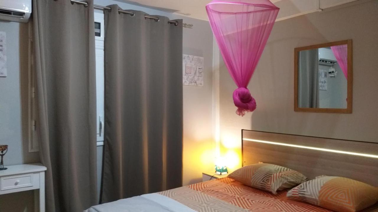 Agreable F2, Jardin, Garage, Fibre, Clim Ch Leilighet Fort-de-France Eksteriør bilde